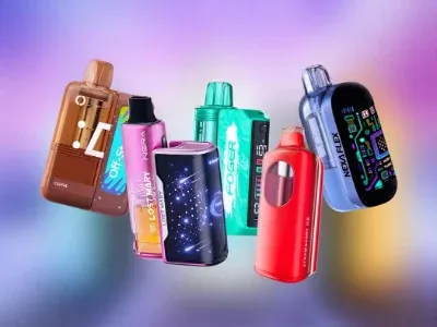 Cinco vapers de diferentes diseños con marcas visibles Force y Nexbar, sobre un fondo colorido.